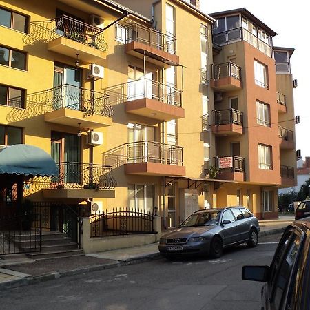Meni Apartments And Guest Rooms Sozopol Kamer foto